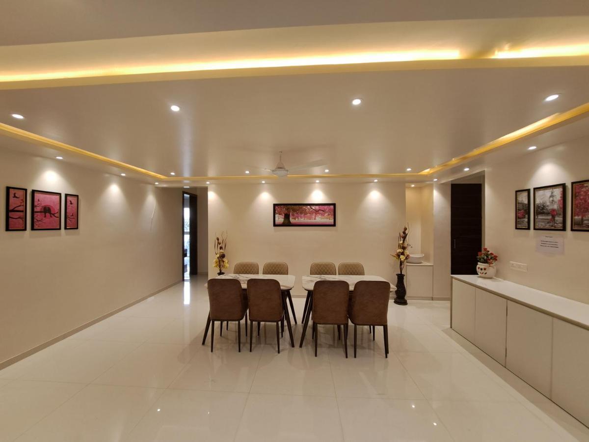 Hotel Bouquet Residency à Nashik Extérieur photo